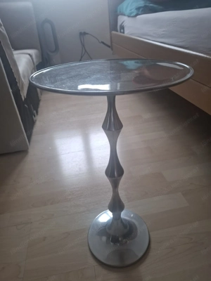 Runder Beistelltisch