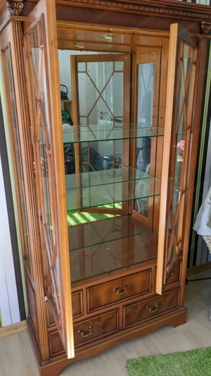 Biedermeier Vitrine Eibe Stil Regency England Stilmöbel  Bild 3
