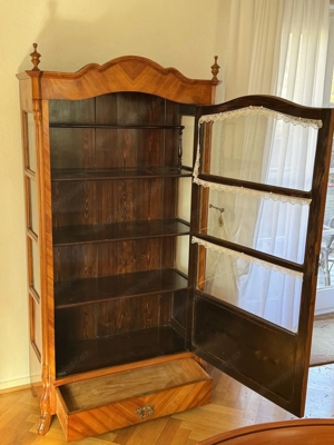 Vitrine Biedermeier Lieferung möglich Bild 9