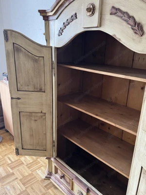 Bauernschrank Schrank Landhaus Bauernmöbel Bild 7