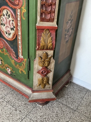 Bauernschrank Schrank Landhaus Bauernmöbel Bild 3