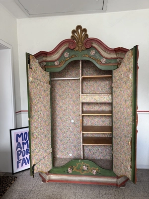 Bauernschrank Schrank Landhaus Bauernmöbel Bild 6