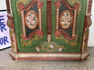 Bauernschrank Schrank Landhaus Bauernmöbel Bild 7