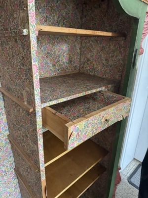 Bauernschrank Schrank Landhaus Bauernmöbel Bild 5