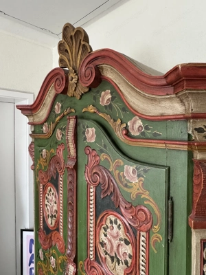 Bauernschrank Schrank Landhaus Bauernmöbel Bild 10