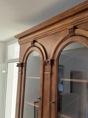 Sekretär Nussbaum Wohnzimmerschrank Barock Stilmöbel Bild 4