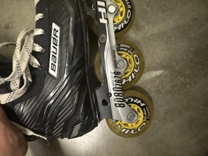 Bauer Landhockey Rollschuhe Bild 2