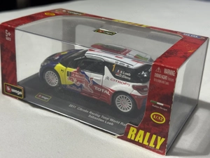 Bburago 1:32  2011 Sébastien Loeb  Citroen Racing Total World Rally Team Bild 2