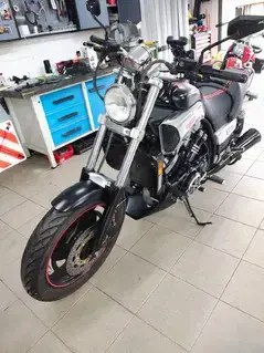 Yamha 1200 vmax Bild 3