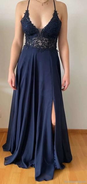 Maturaballkleid Bild 3