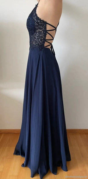 Maturaballkleid Bild 4