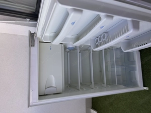 Eingebauter Kühlschrank Beko Bild 2