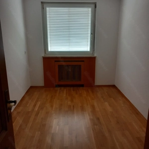 Gepflegt und Großzügig wohnen in einer 5-Zimmerwohnung in Hard mit Autoabstellplatz und Garage  Bild 8