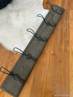 Garderobenleiste aus Holz 5 Haken Bild 1