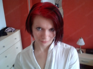 Scharfzüngige Rothaarige   lass dich von meiner Stimme verführen!