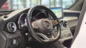 Mercedes-Benz GLC Bild 15