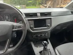 sehr gut erhaltener Seat Ibiza zu verkaufen Bild 5