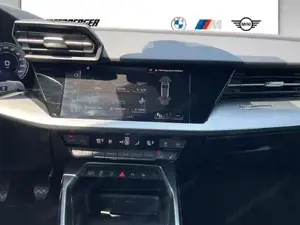 Audi A3 Sportback 30 // LED // Tempomat // PDC Bild 8