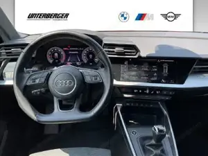Audi A3 Sportback 30 // LED // Tempomat // PDC Bild 7