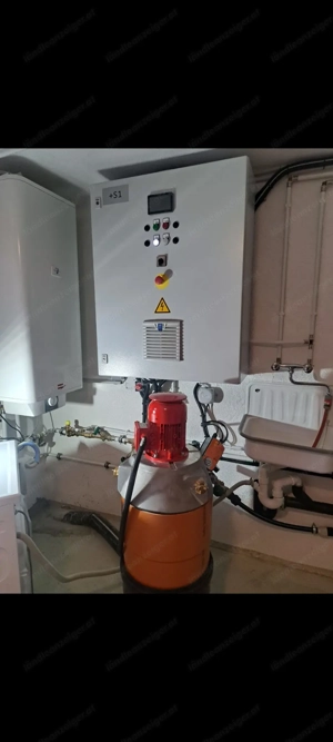 Stromerzeuger Wasserturbine Bild 9