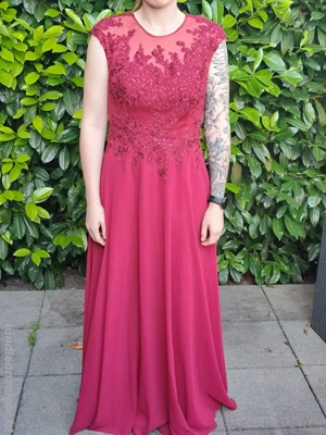 Ballkleid rot