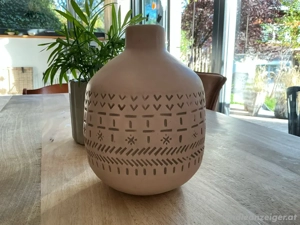 Vase mit Muster