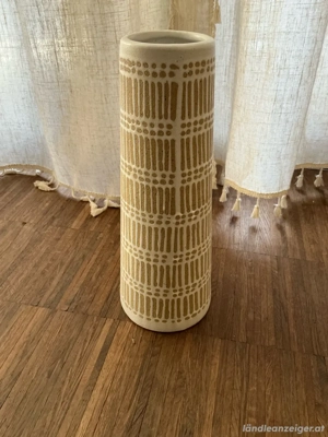 Vase mit Muster