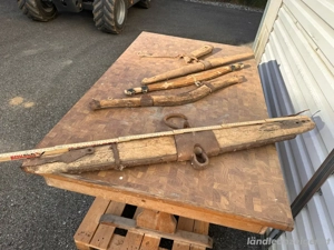 Alte Pferde- & Ochsengeschirrteile   bäuerliche Deko   Sammlerstücke Bild 8