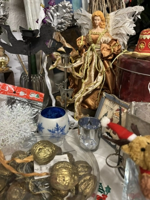 Bludenz: Kellerflohmarkt für Tierhilfsprojekte Sa 06.12. 12-17 Uhr, Sonntag   Uhr Bild 5