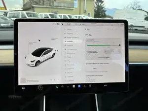 Tesla Model 3 Bild 16