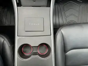 Tesla Model 3 Bild 14
