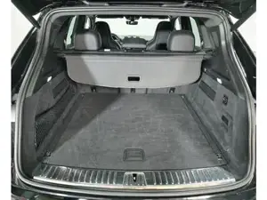 Porsche Cayenne Bild 13