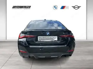 BMW i4 eDrive35 M-Paket // Anhängerkupplung // Panoramadach Bild 5