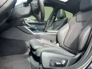 BMW i4 eDrive35 M-Paket // Anhängerkupplung // Panoramadach Bild 10