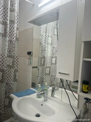 Badmöbel weiss Bild 4