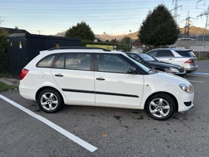 Skoda Fabia 1.2 TSI 86 PS 138xxx km TÜV NEU Bild 3