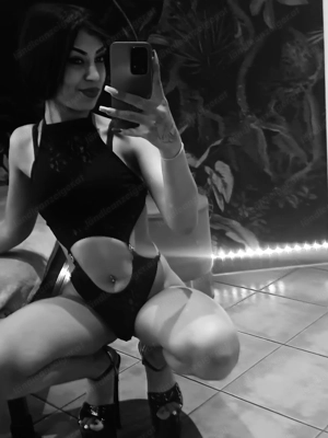 Elly Neue in dein Stadt  Bild 6