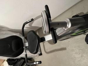 Verkaufe neuwertiges Sitzrad Bild 2