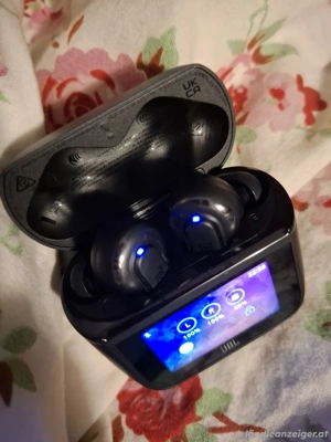 JBL Tour Pro 3 In-Ear-Kopfhörer Bluetooth, Smart Charging Case, schwarz 