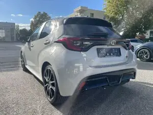 Toyota Yaris Bild 4