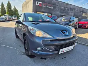 Peugeot 206 Bild 2
