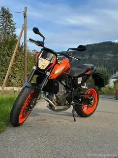 Ktm Duke 690  Bild 8