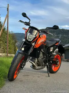 Ktm Duke 690  Bild 5
