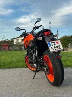 Ktm Duke 690  Bild 7