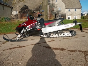 Polaris 750 Turbo, Skidoo, 4-Takt, Schneemobil Bild 9