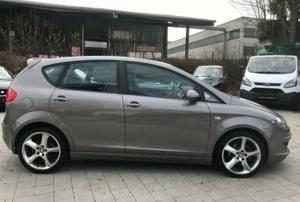 SEAT Altea Stylance 2,0 TDi Sport   140 PS Bild 5
