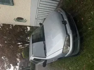 Peugeot 106 BJ 2001 zu verschenken 
