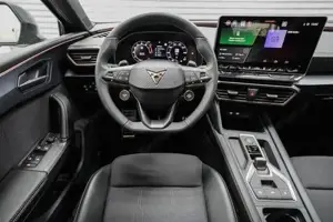 Cupra Leon Sportstourer ST 1,5 eTSI DSG Kombi AHK - LAGER 110 kW (150 P... Bild 7