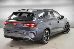Cupra Leon Sportstourer ST 1,5 eTSI DSG Kombi AHK - LAGER 110 kW (150 P... Bild 2