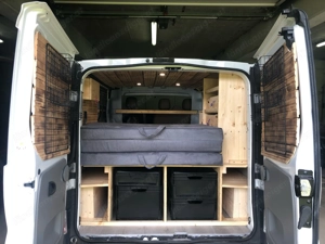 Renault Trafic vollausgebaut für Camping-Abenteuer Bild 10